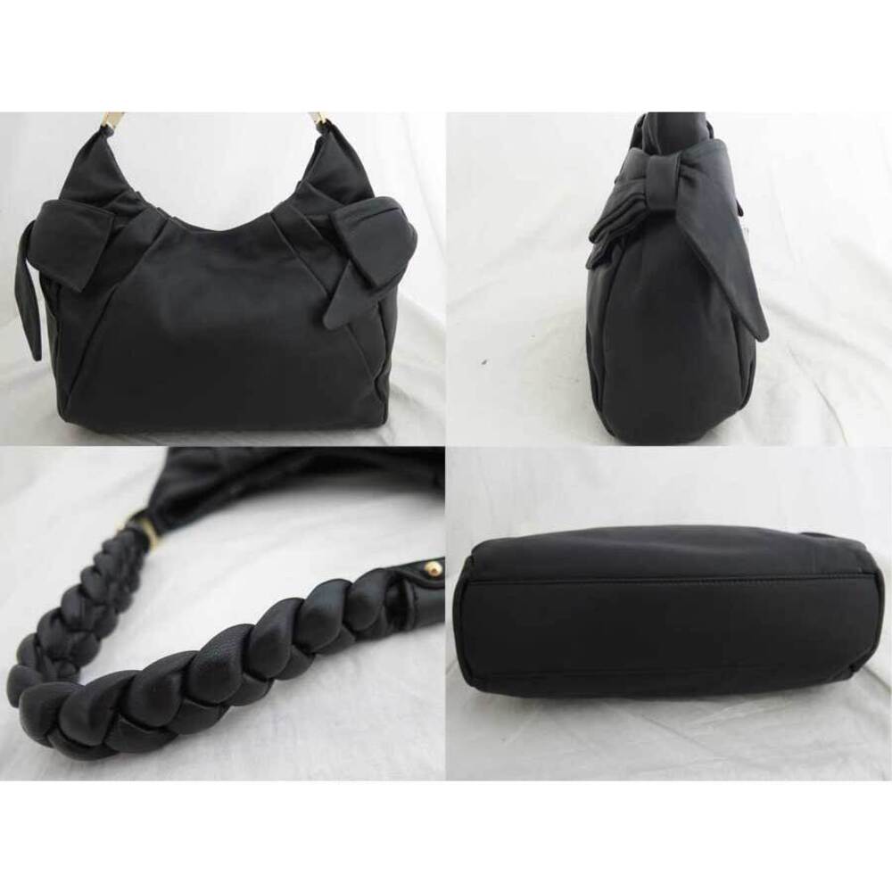 Salvatore Ferragamo Shoulder Vara Leather Bag Black